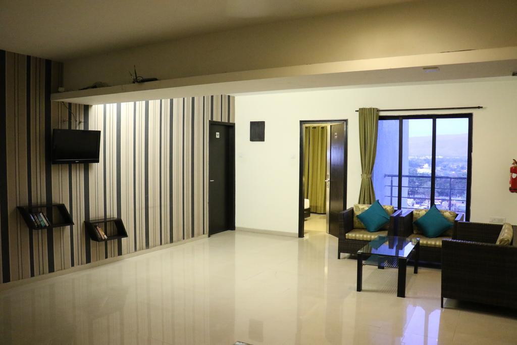 Pallavi A'Vida Navi Mumbai Luaran gambar