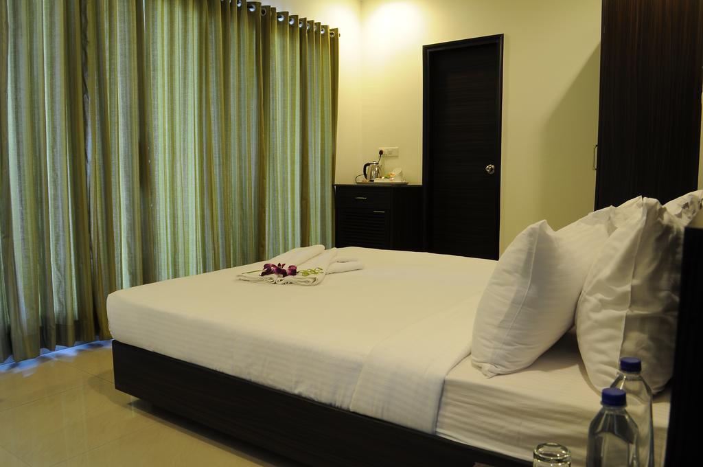 Pallavi A'Vida Navi Mumbai Luaran gambar
