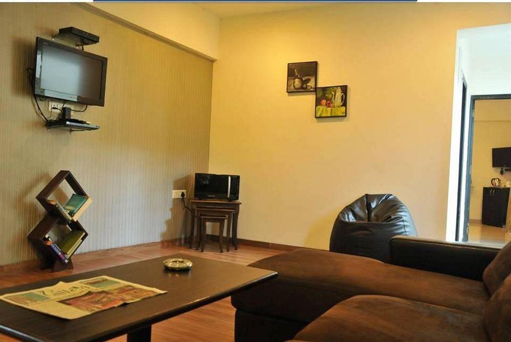 Pallavi A'Vida Navi Mumbai Luaran gambar